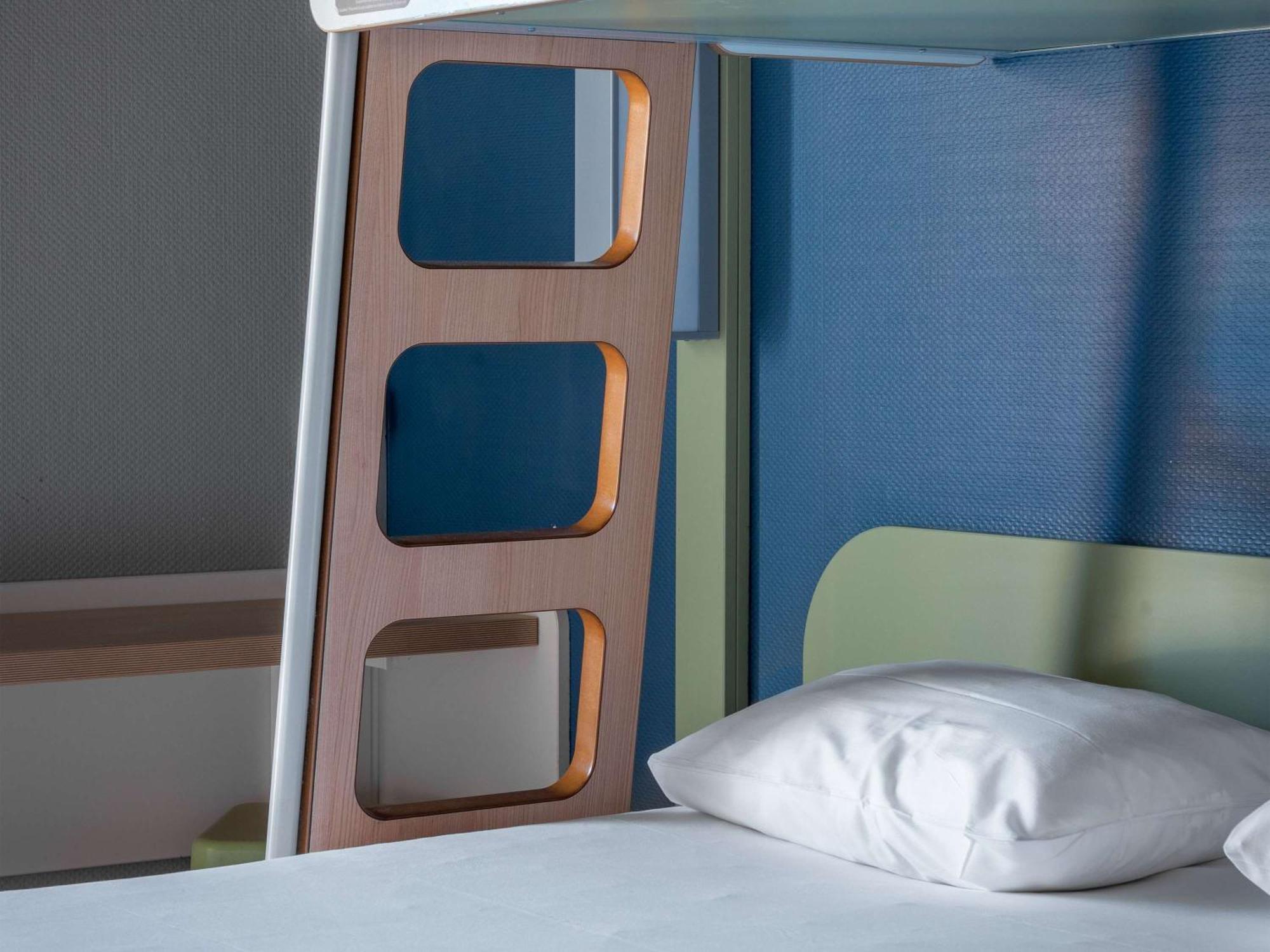 Ibis Budget Caen Herouville Bagian luar foto