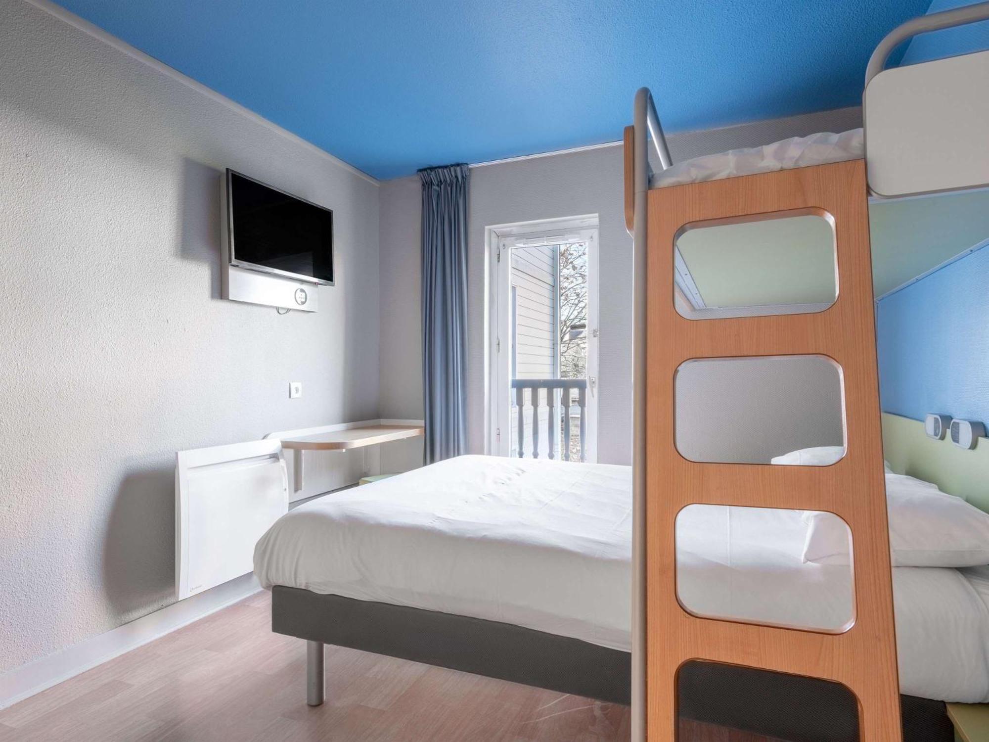 Ibis Budget Caen Herouville Bagian luar foto