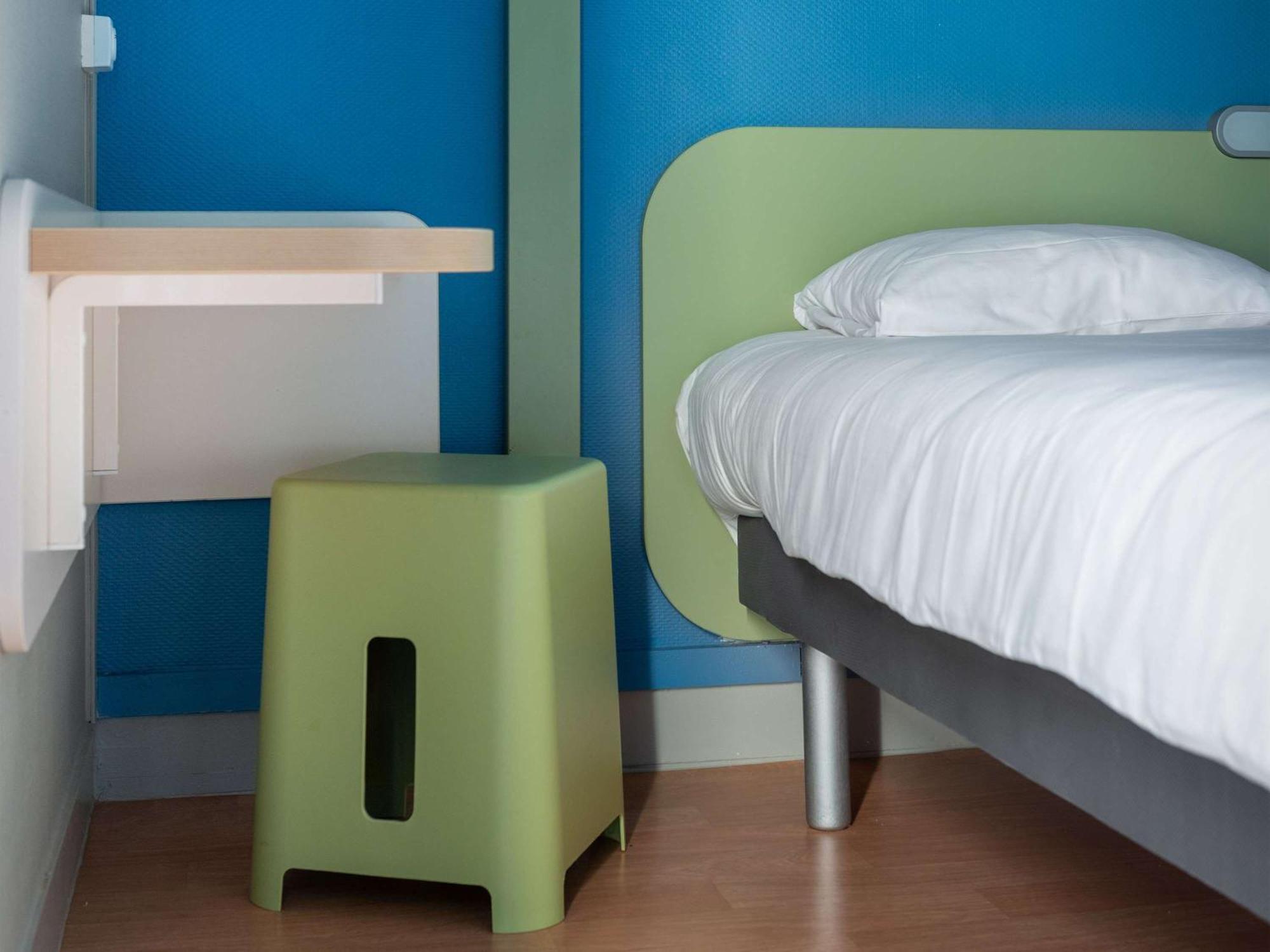 Ibis Budget Caen Herouville Bagian luar foto