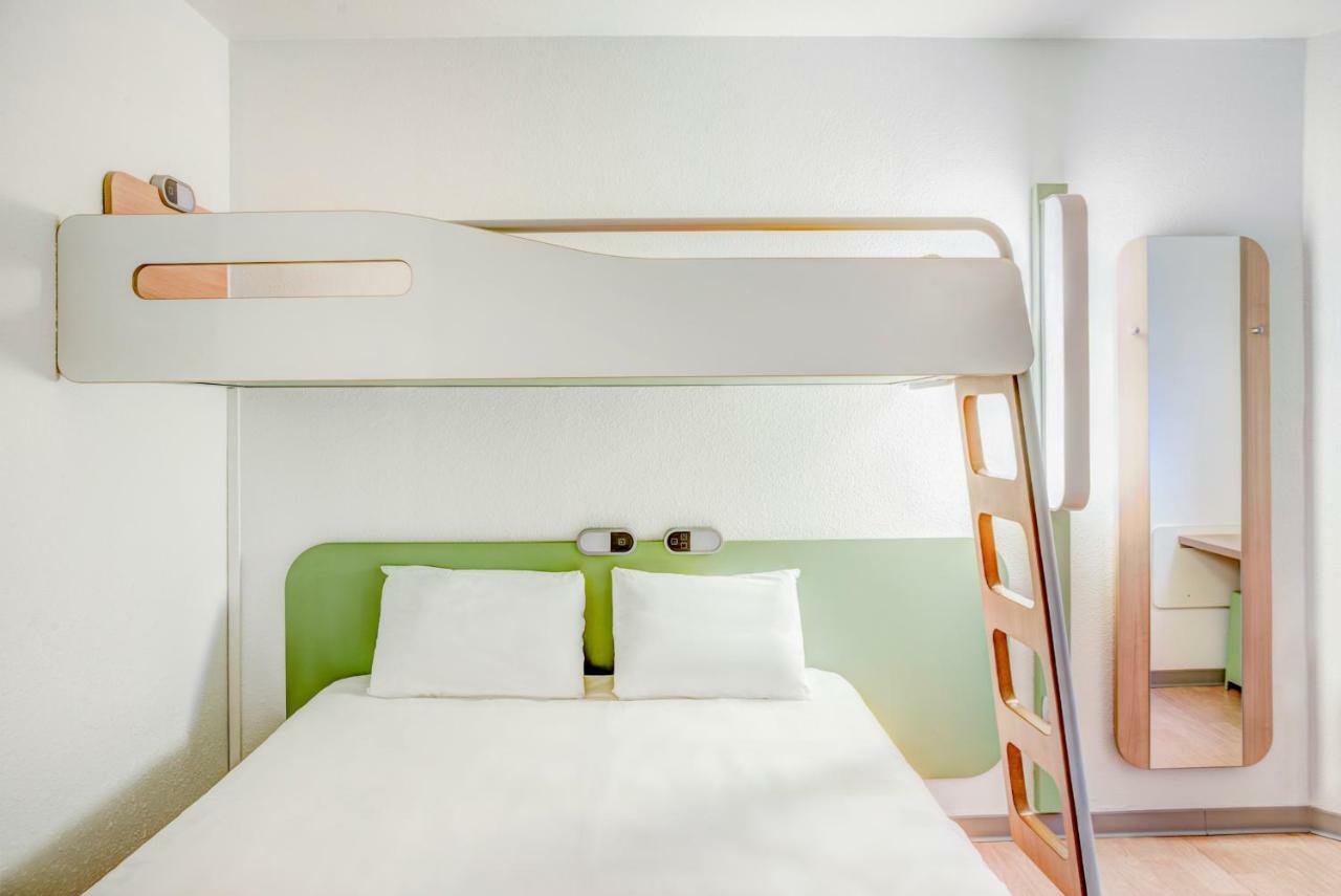 Ibis Budget Caen Herouville Bagian luar foto